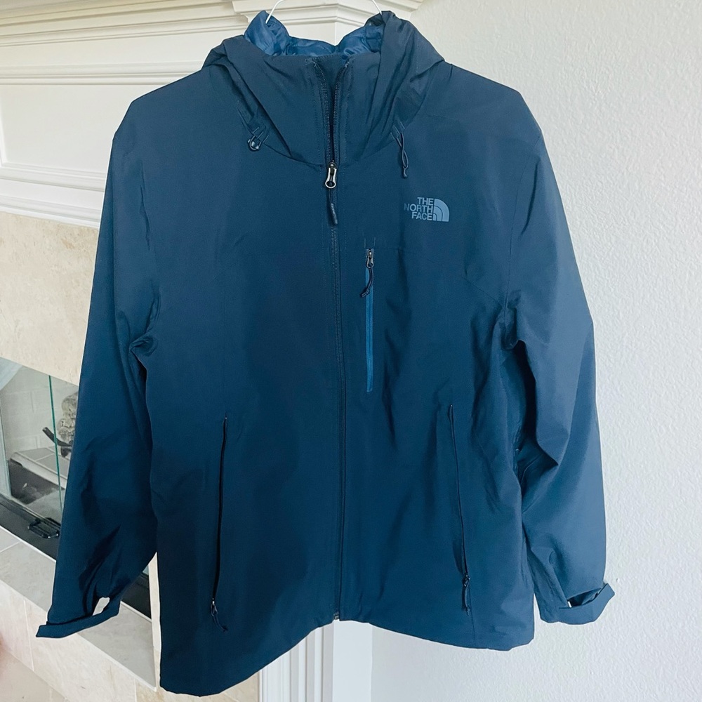The North Face men’s jacket double lined
